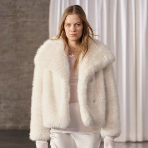 ZARA WOMAN ZW COLLECTION Short Faux Fur Jacket - Women's Size Small